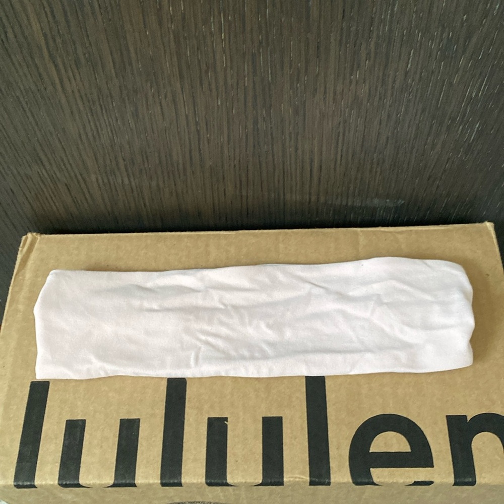 Lululemon Fringe Fighter Headband